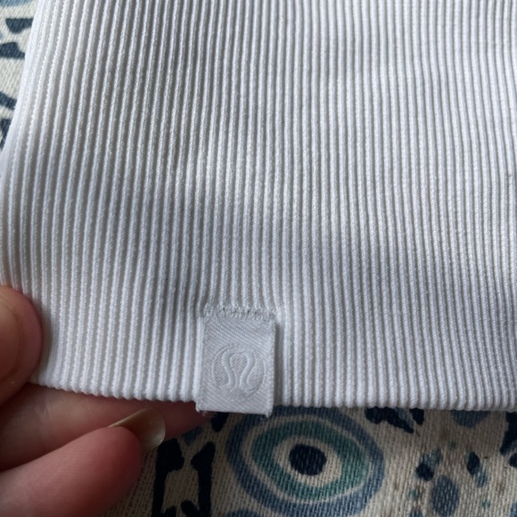 Ebb to Train *sun Lululemon Sports Bra size 8 white and pink high neck - Picture 10 of 14